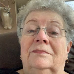 Meet your Posher, Kay